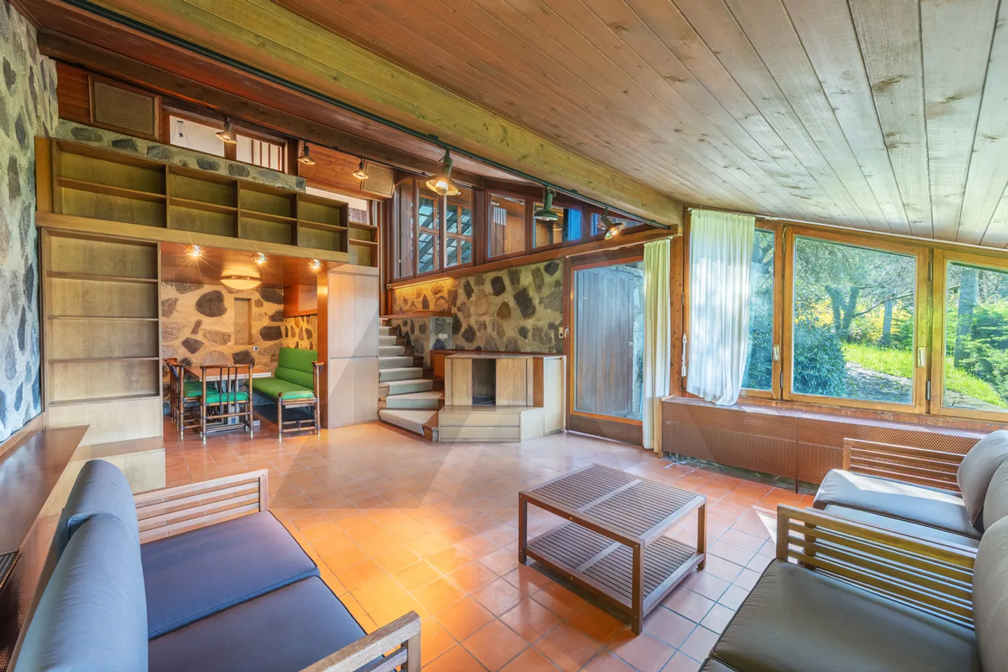 Villa con vista lago e potenziale - Foto 6 di 18