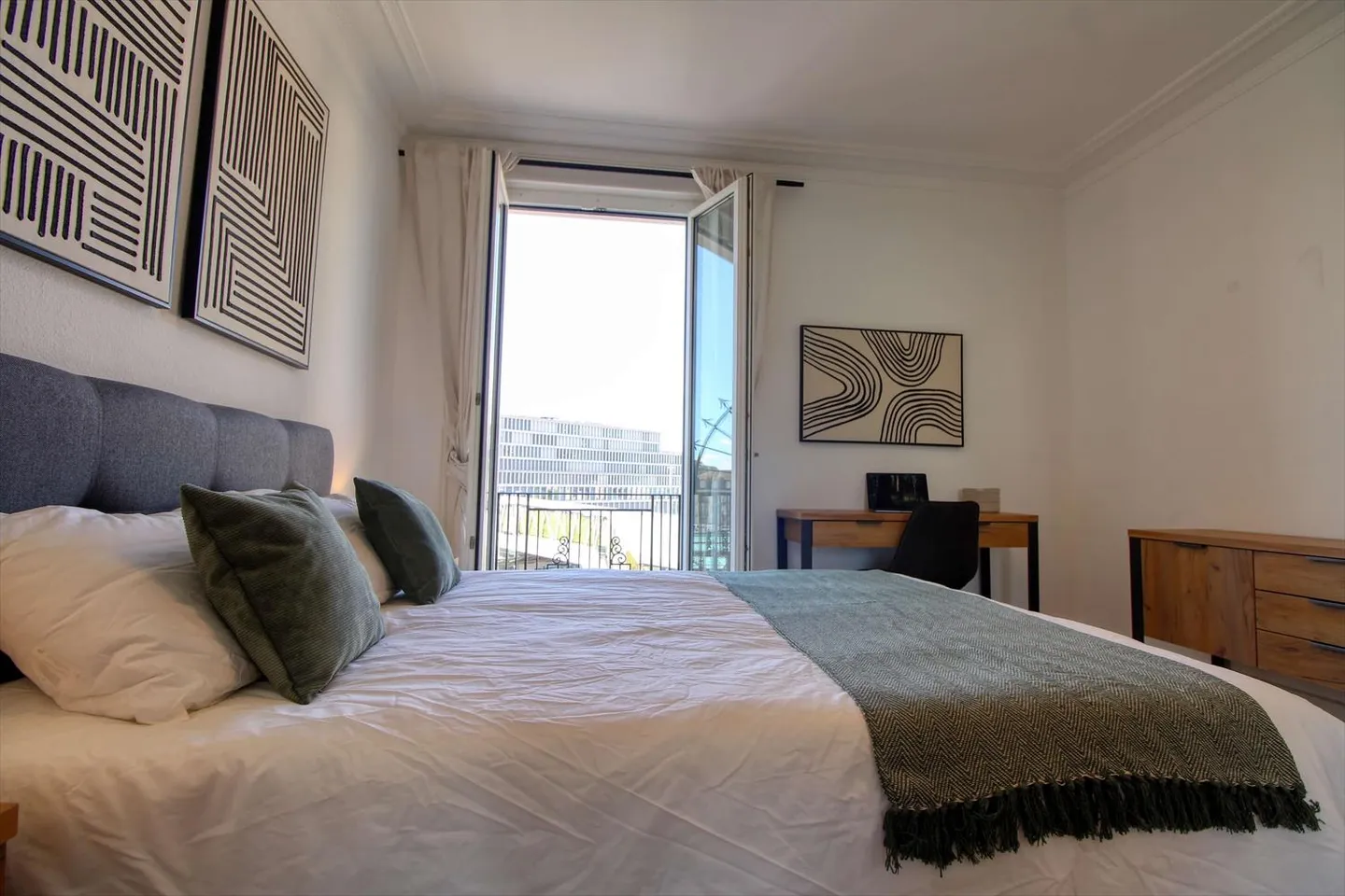 Chambre 1 pièce - Photo 2 sur 26