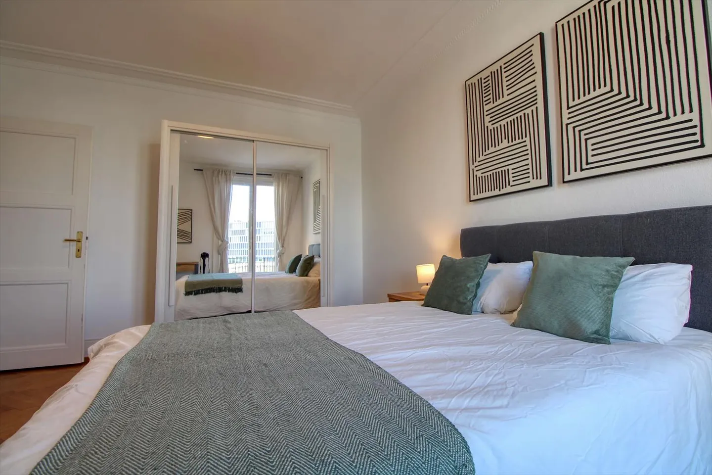 Chambre 1 pièce - Photo 8 sur 26