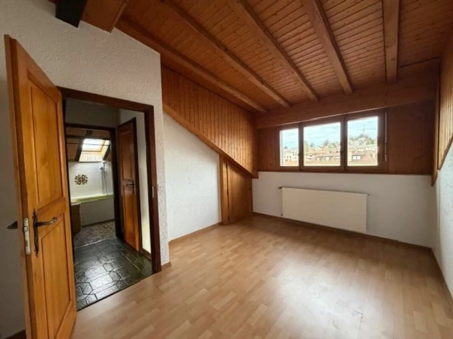 Grand appartement de 2,5 pièces proche de la gare - Photo 7 sur 10