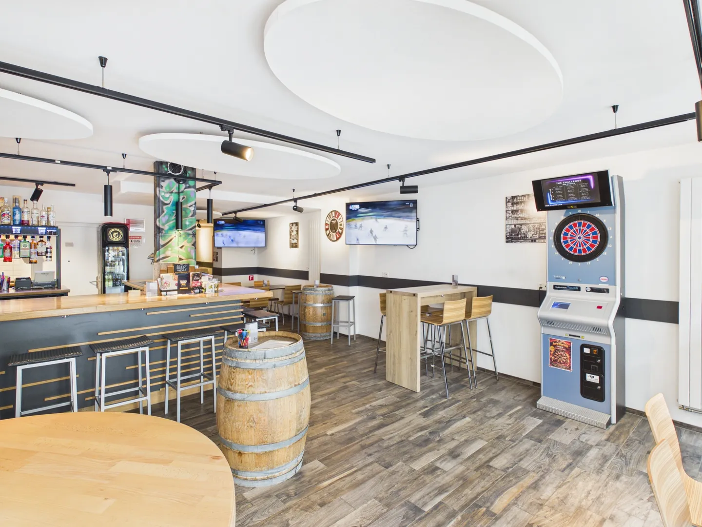 Spacious Commercial Space in Porrentruy - Photo 1 of 11