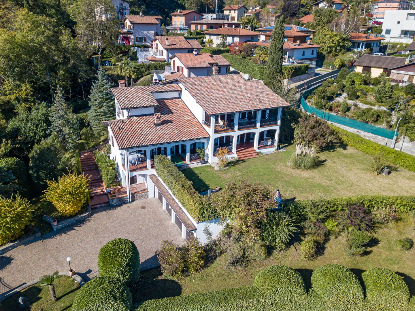 Mittelmeer Villa in Stabio - Foto 9 von 17