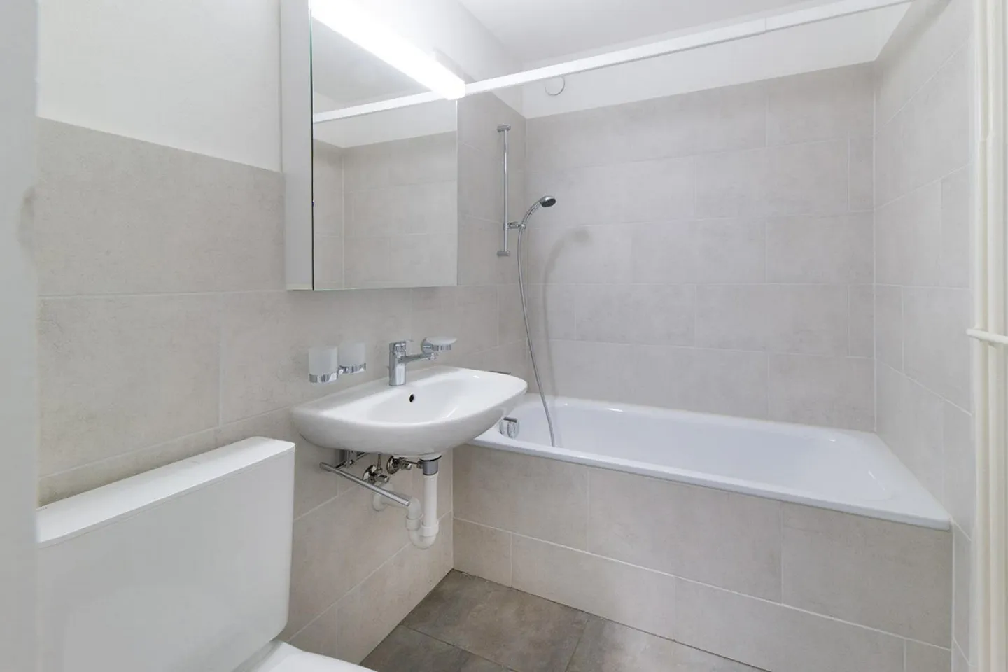 Bella zona residenziale tranquilla con vista - Foto 10 di 12