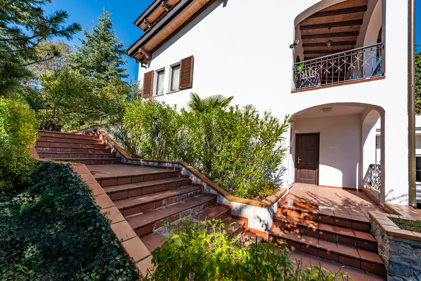 Mittelmeer Villa in Stabio - Foto 14 von 17