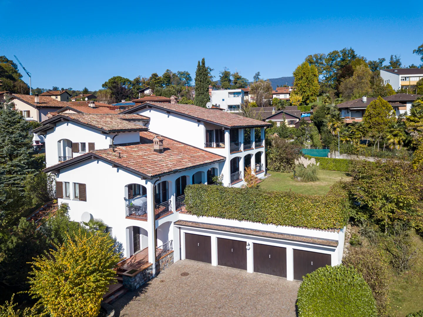 Mittelmeer Villa in Stabio - Foto 15 von 17