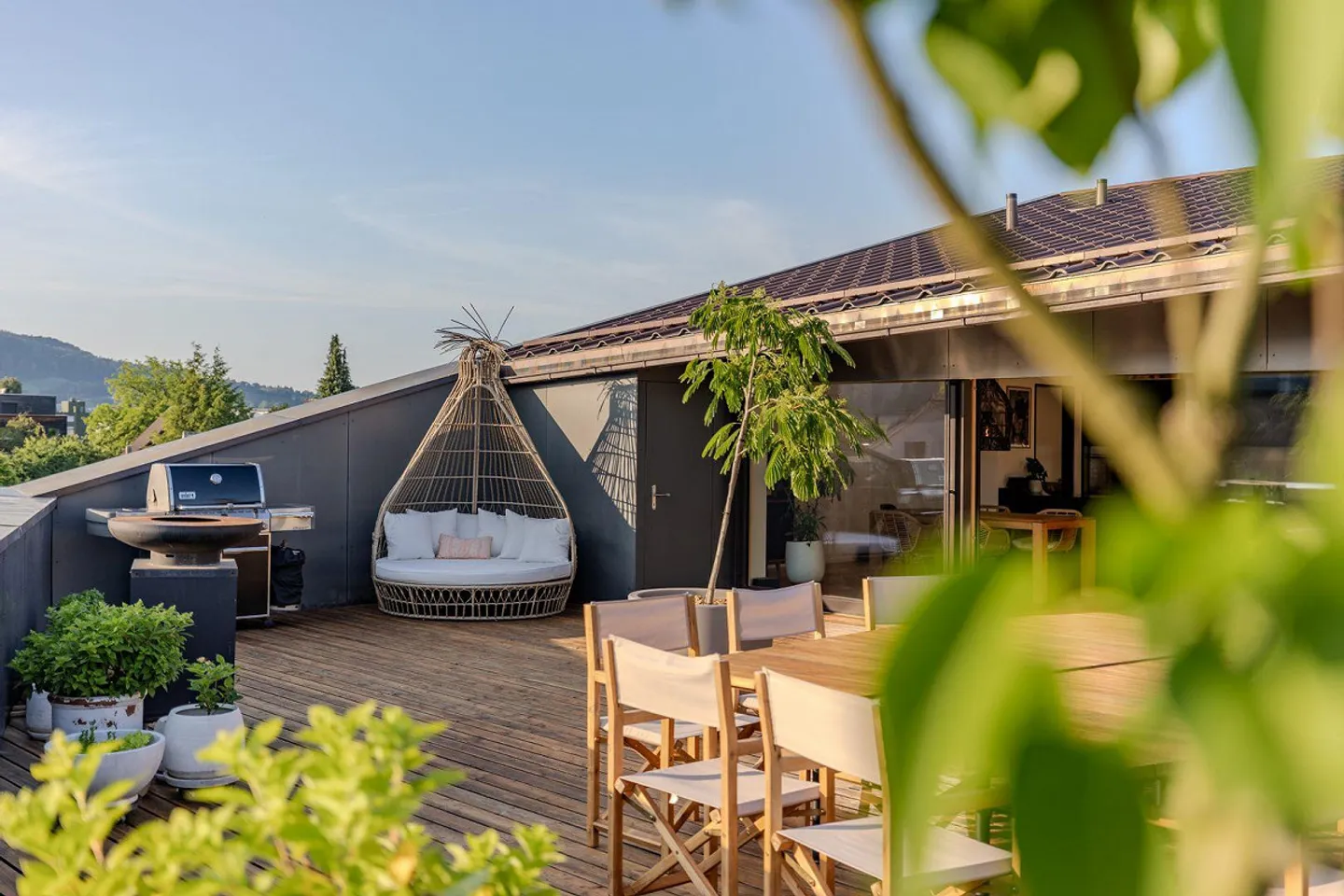 Architect's Penthouse over Widnau with 270° Alpine Panorama - Photo 4 of 16