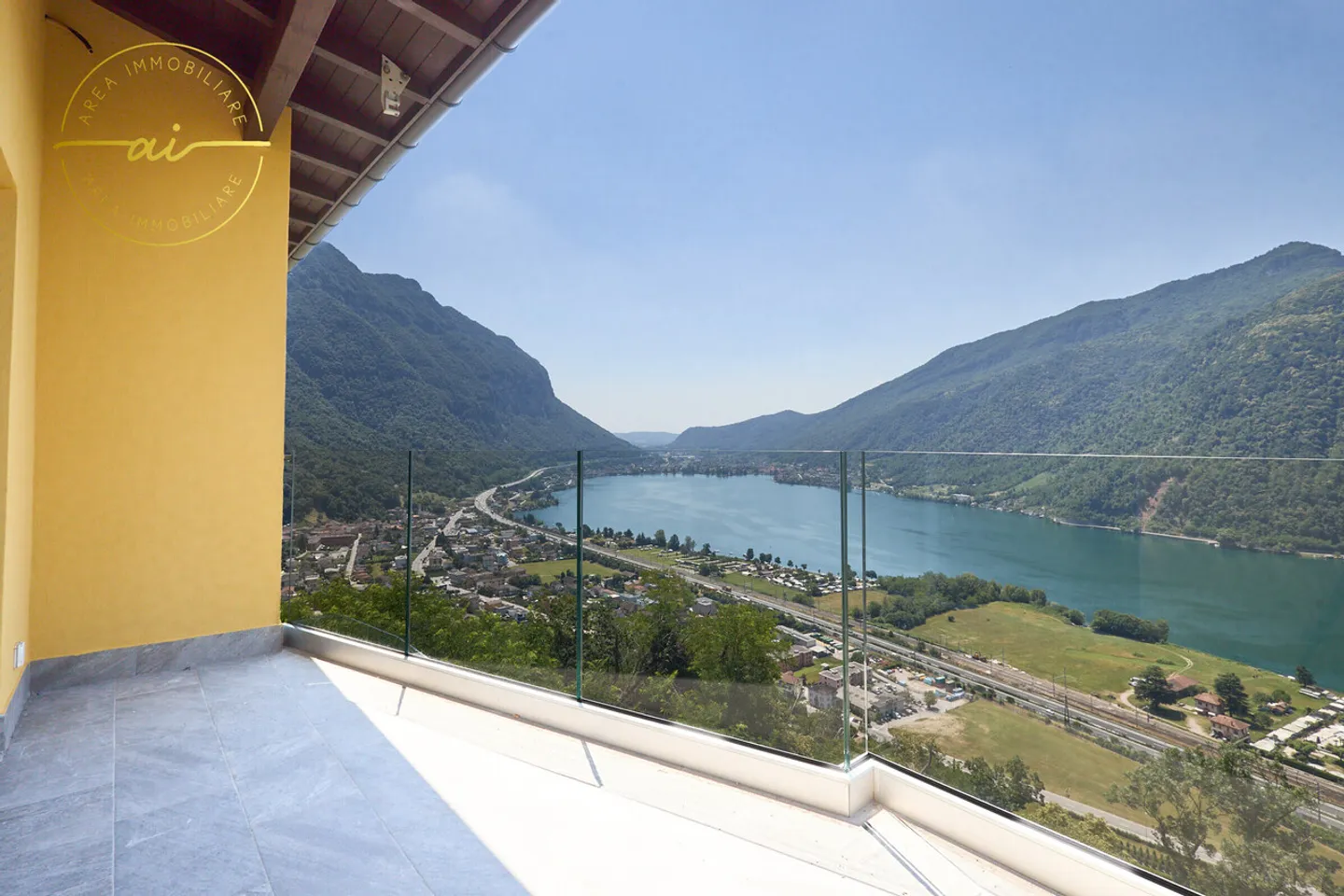 BELLE MAISON INDÉPENDANTE AVEC VUE SUR LE LAC À ROVIO - Photo 8 sur 13