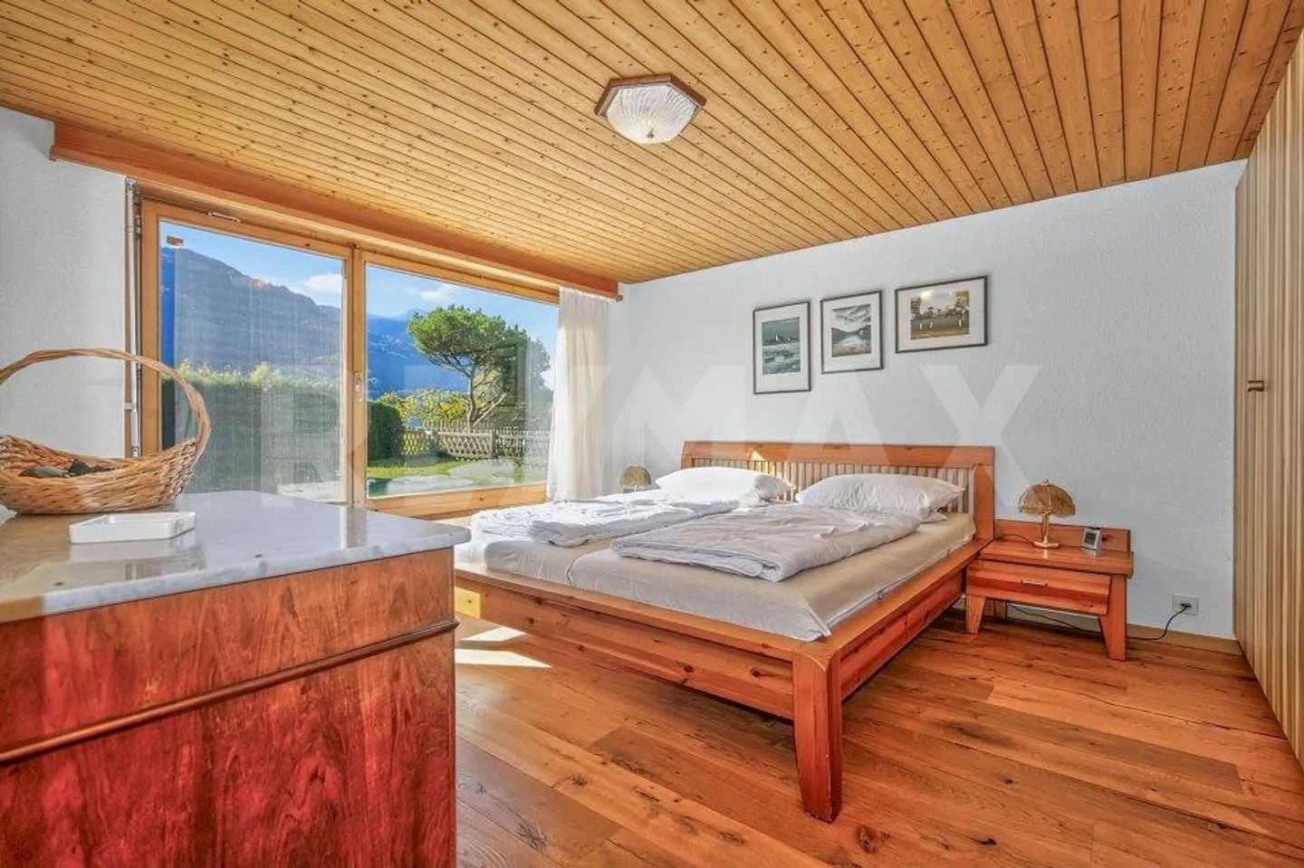 A House, Two Apartments and a Fantastic Location (also as Two... - Photo 9 of 13