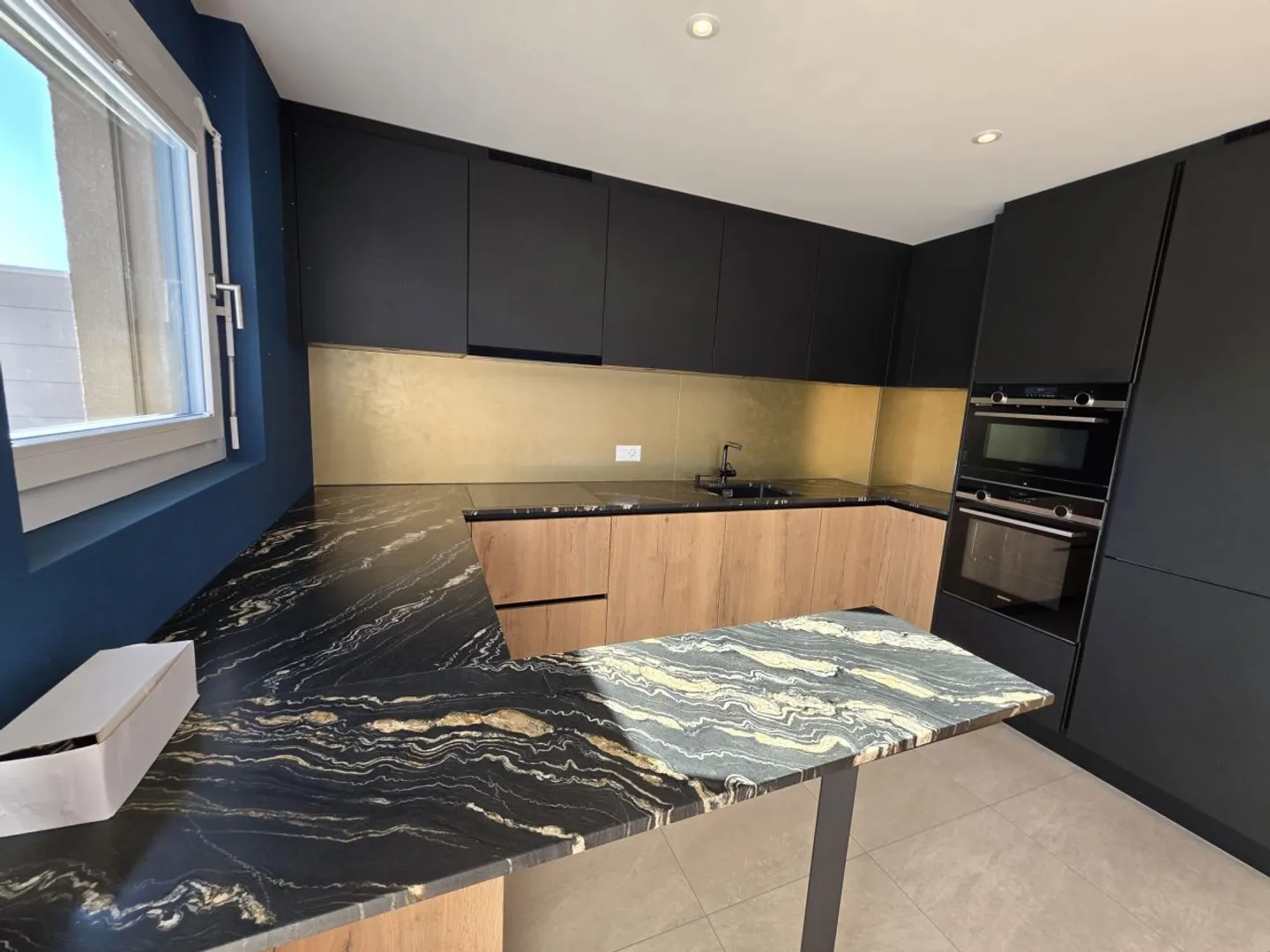 In affitto - Magnifico triplex Minergie di 5.5 locali con ampio giardino privato a - Foto 3 di 13