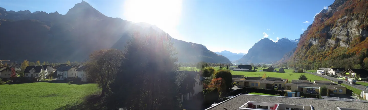 Appartement 4 1/2 pièces extrêmement attrayant avec grande loggia (30 m2) - Photo 1 sur 23