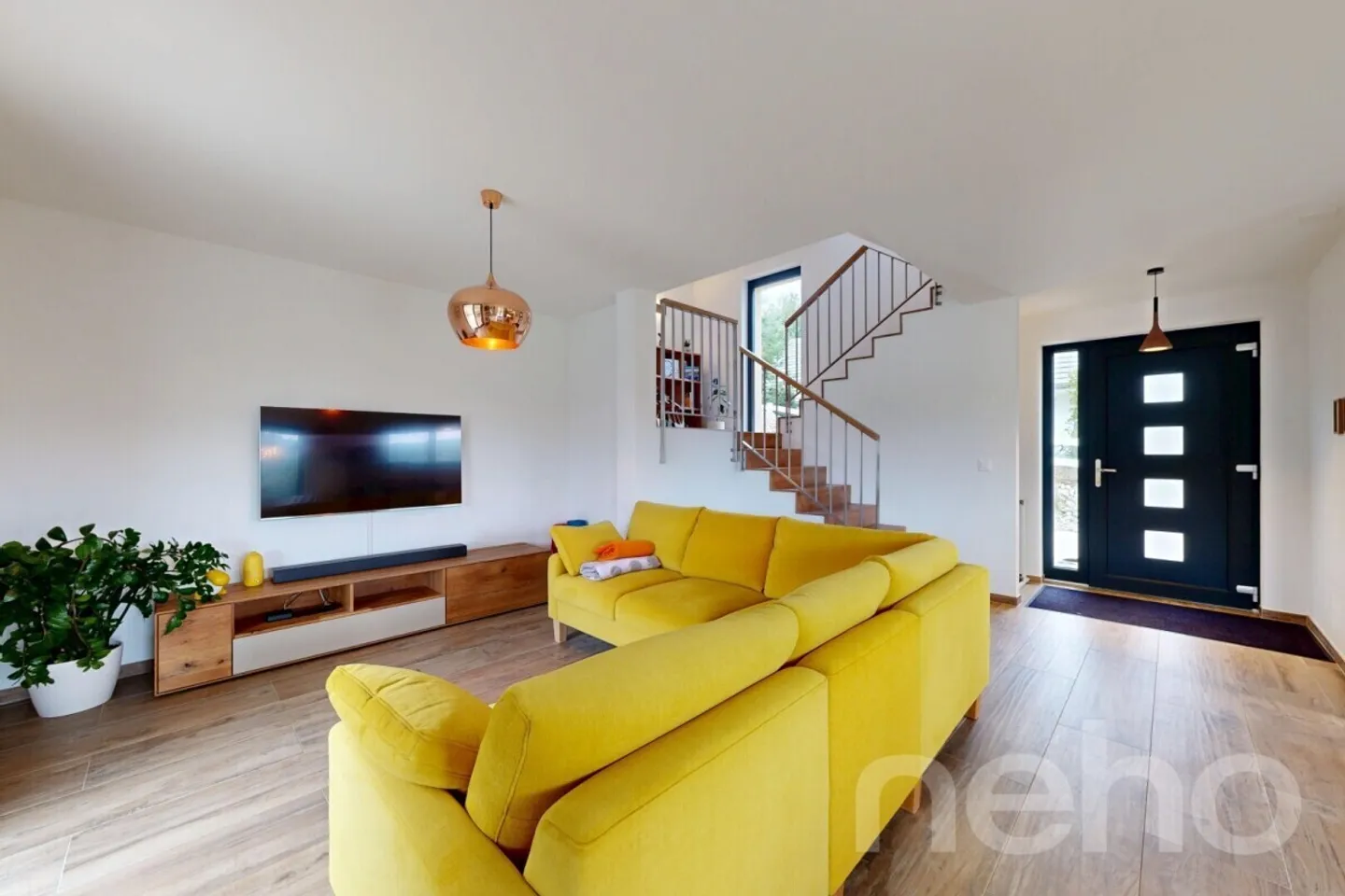 Casa indipendente con garage e vista libera! - Foto 7 di 12