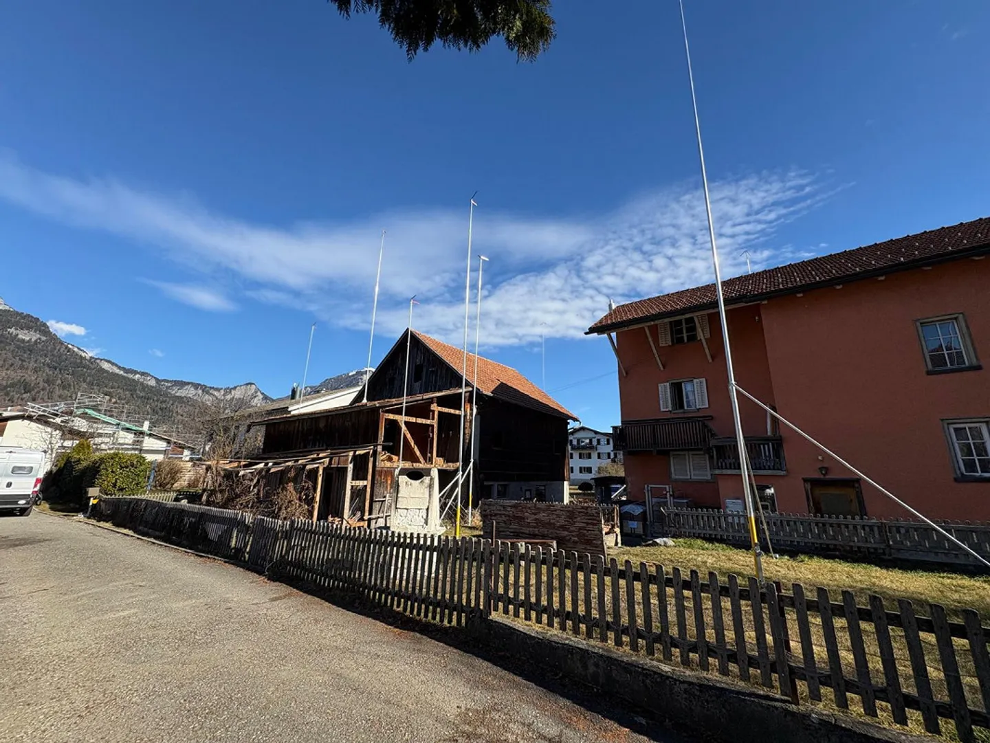 Appartement moderne de 4,5 pièces avec flair de maison individuelle - Photo 9 sur 9
