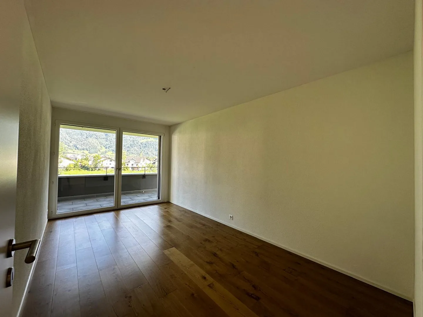 Appartement 4 1/2 pièces extrêmement attrayant avec grande loggia (30 m2) - Photo 15 sur 23