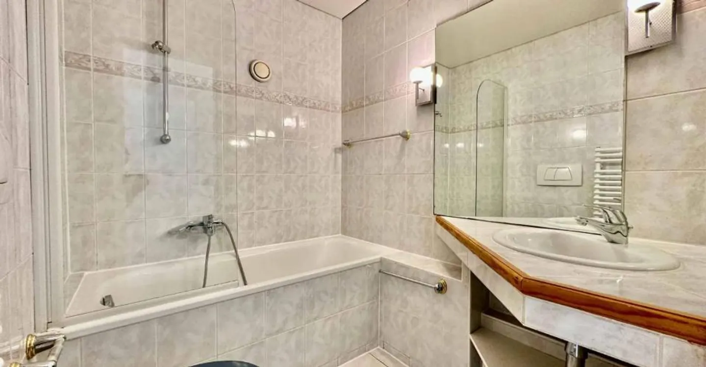 Charming 3.5-room duplex on the 1st floor in Versoix - Photo 7 of 12