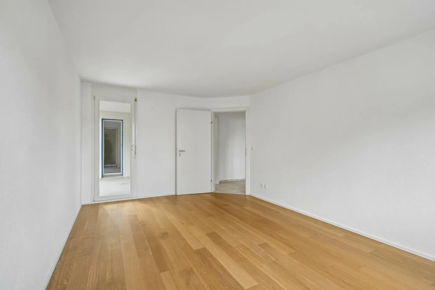 Charming 4.5-Room Apartment - Photo 5 of 13