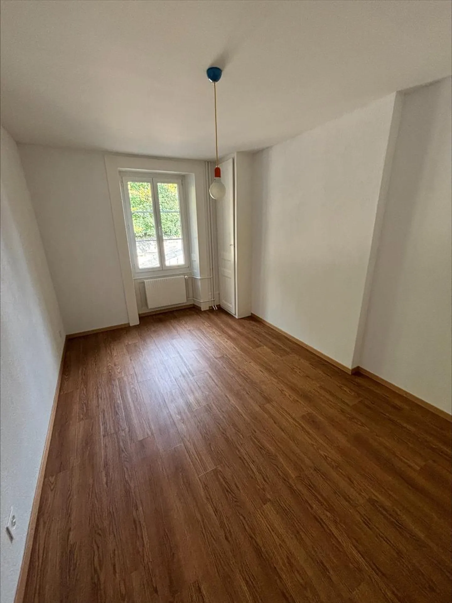 Chance nicht verpassen! Wunderschöne 3.0 Zimmer im Stadtzentrum von Neuchâtel - Foto 4 von 6