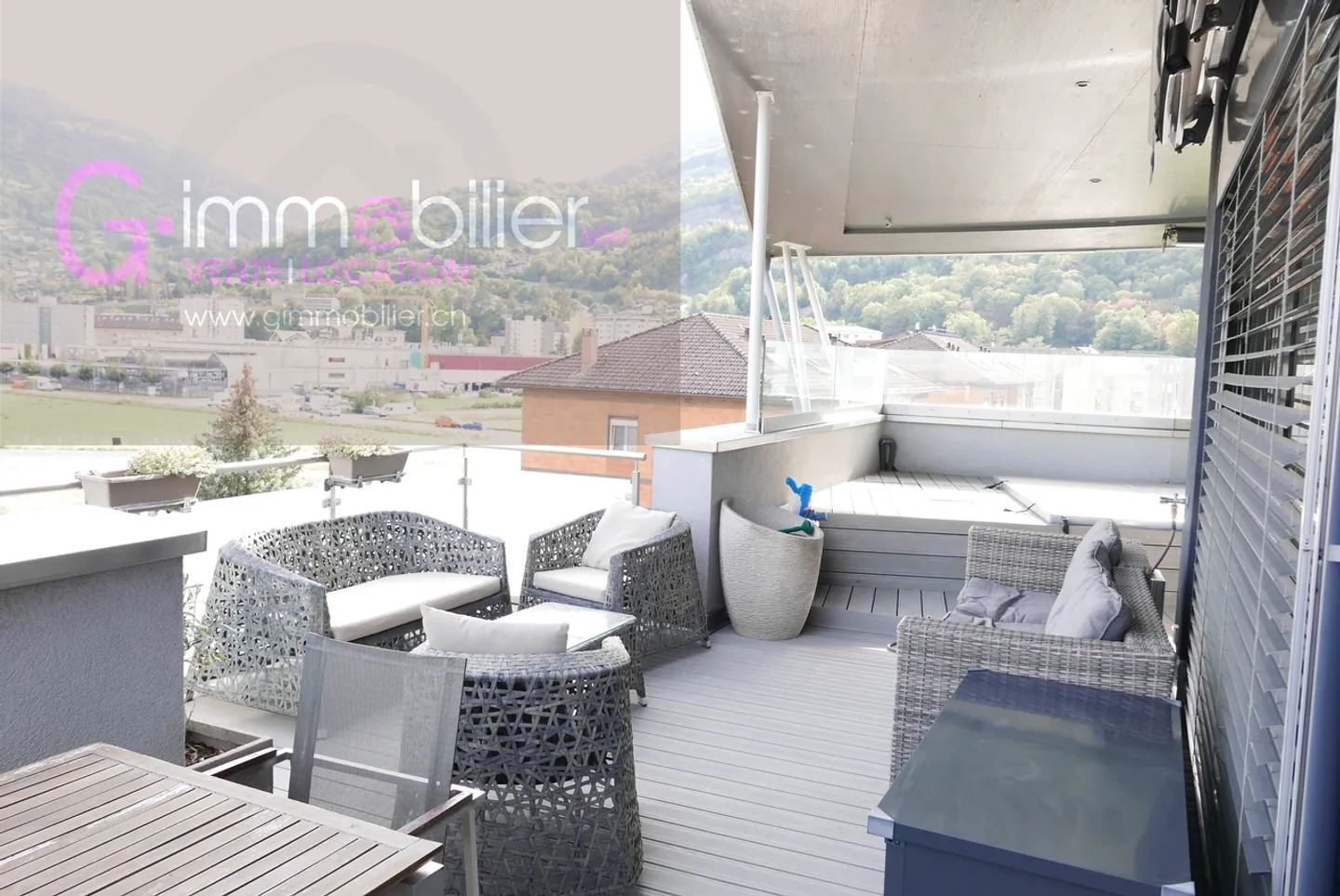 Penthouse exceptionnel avec spa - Photo 10 sur 12