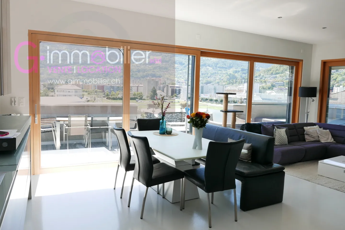 Penthouse exceptionnel avec spa - Photo 7 sur 12