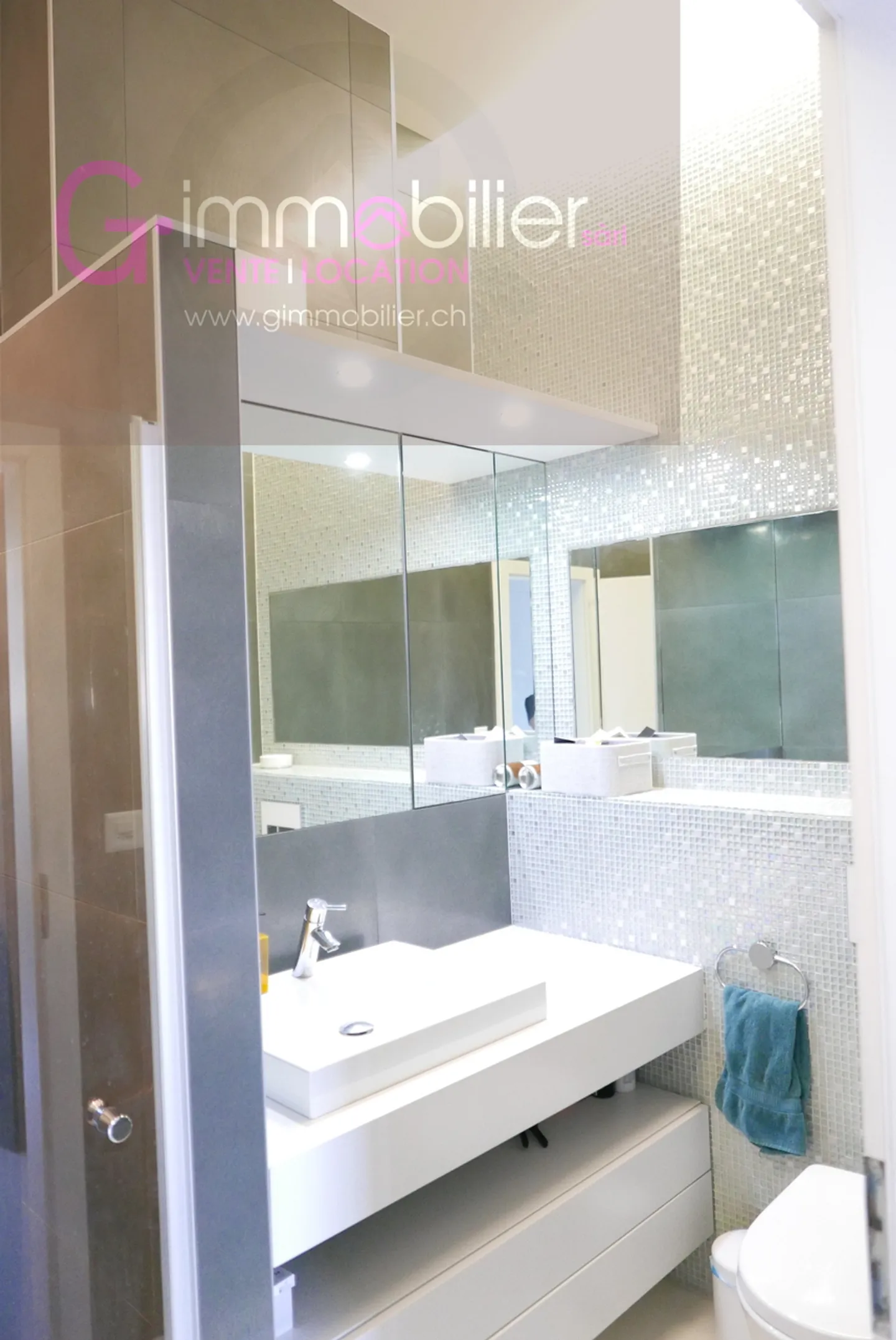 Penthouse exceptionnel avec spa - Photo 8 sur 12