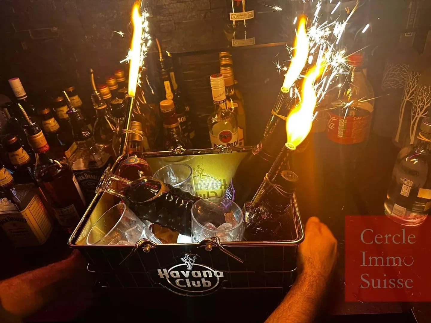 EXCLUSIVE SALE - NIGHT CLUB AVALON IN GENEVA - Photo 1 of 1