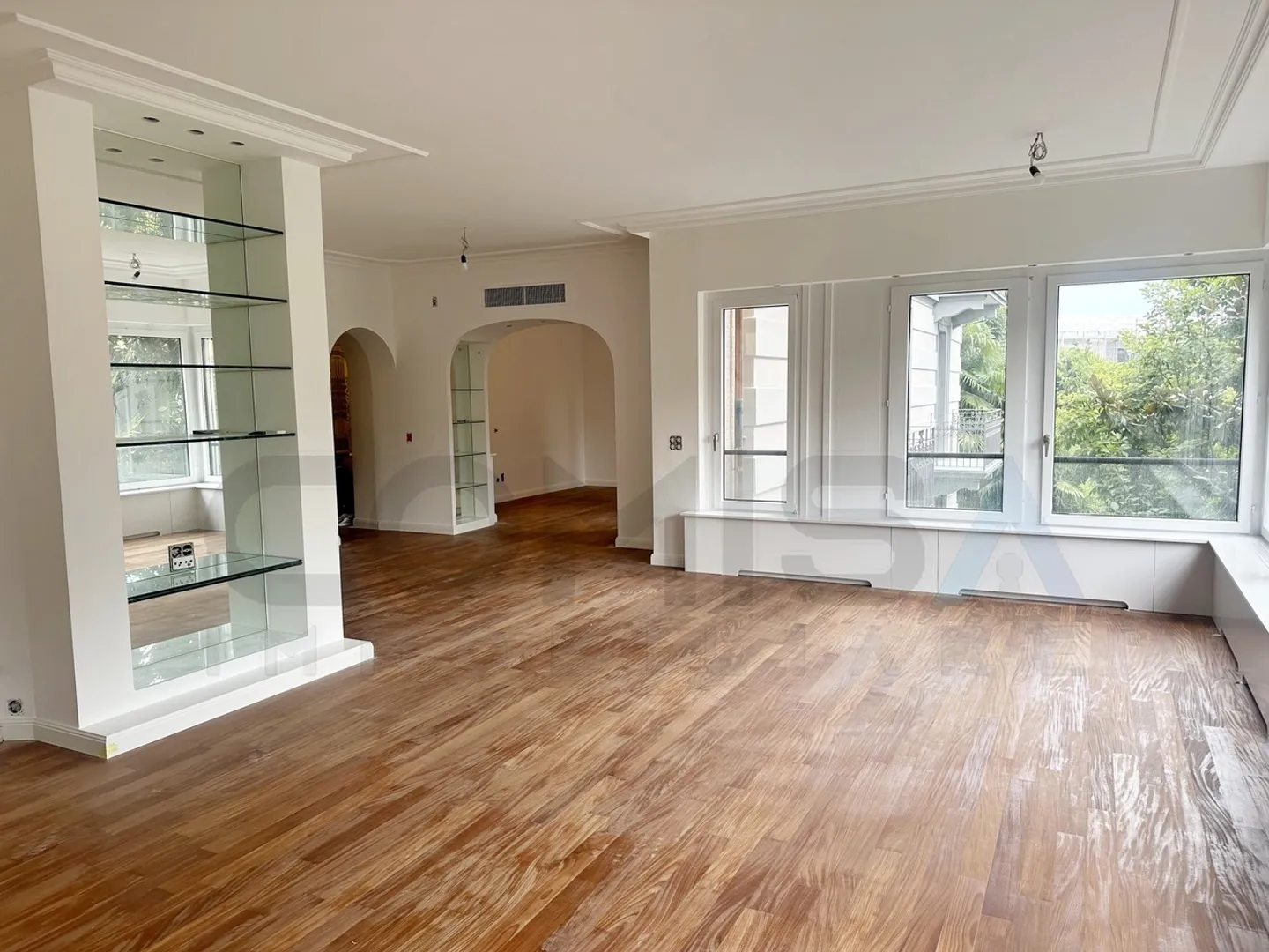 LUGANO CENTRO Appartement élégant de 10,5 pièces avec jardin - Photo 2 sur 12
