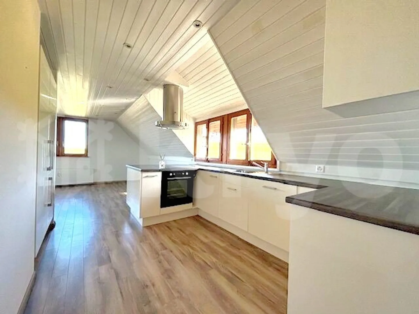 Charmant Appartement 3.5 pièces - Photo 2 sur 7