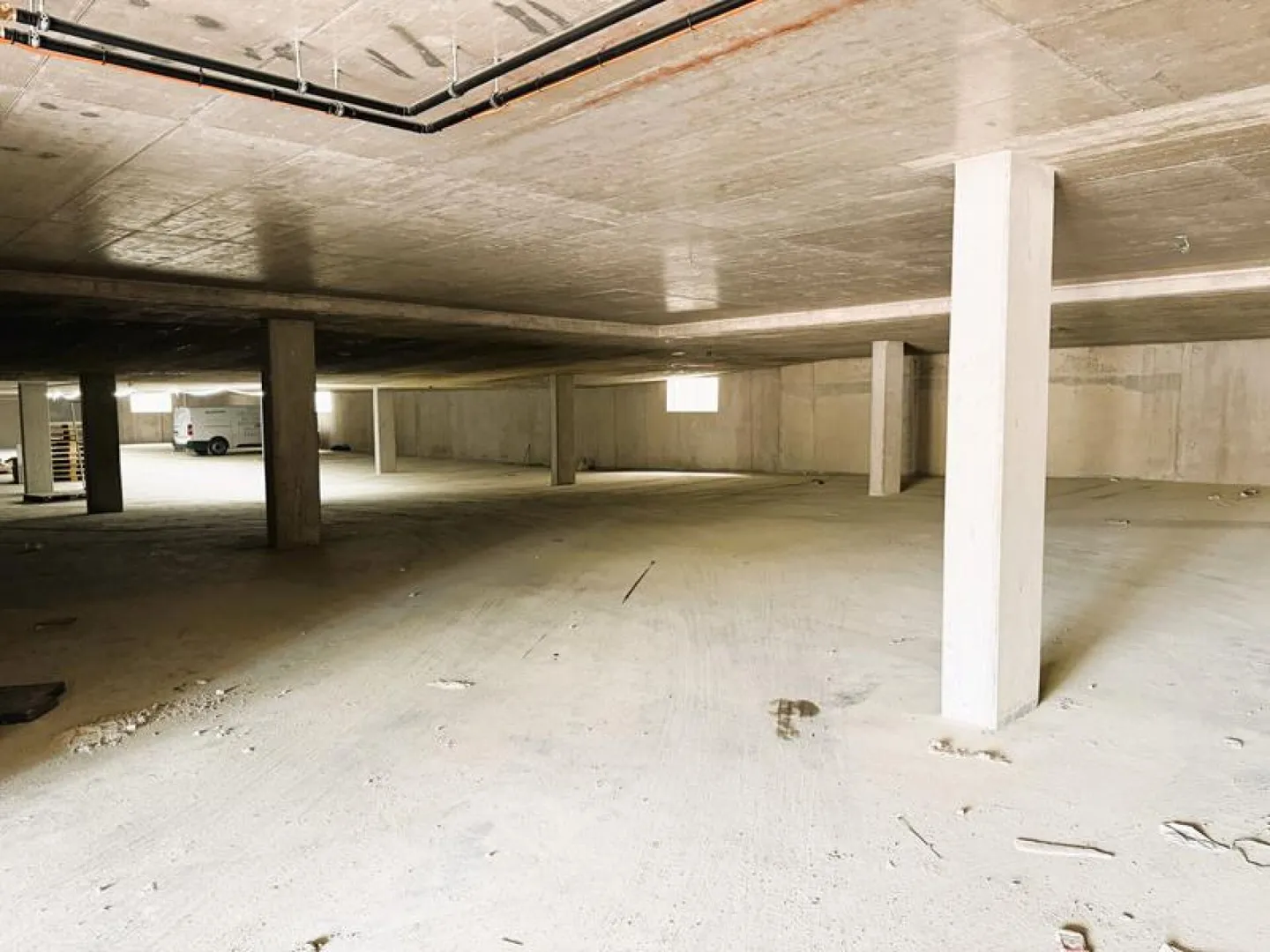 Parking spaces for rent - Photo 5 of 10