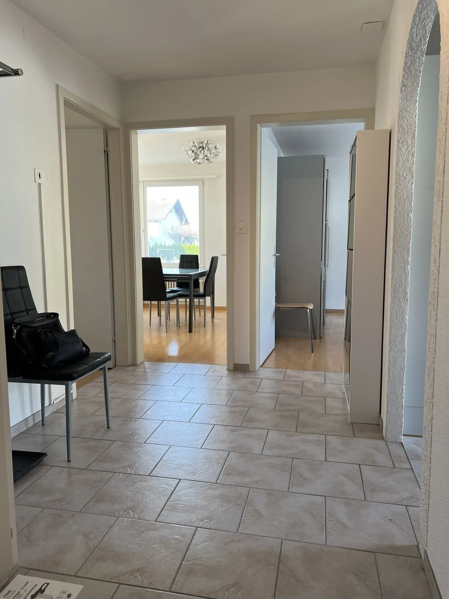 Bright 3.5 Room Apartment - Photo 14 of 18