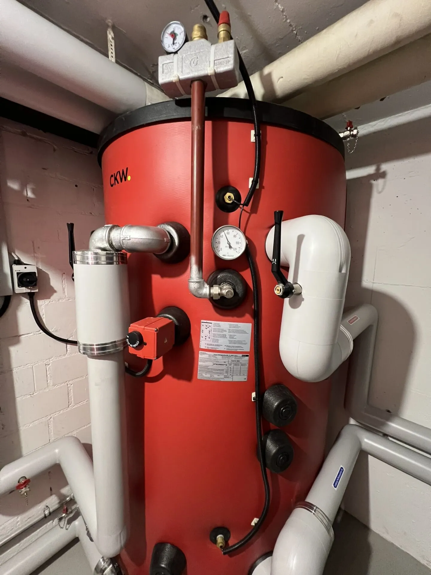 Bright 3.5 Room Apartment - Photo 16 of 18