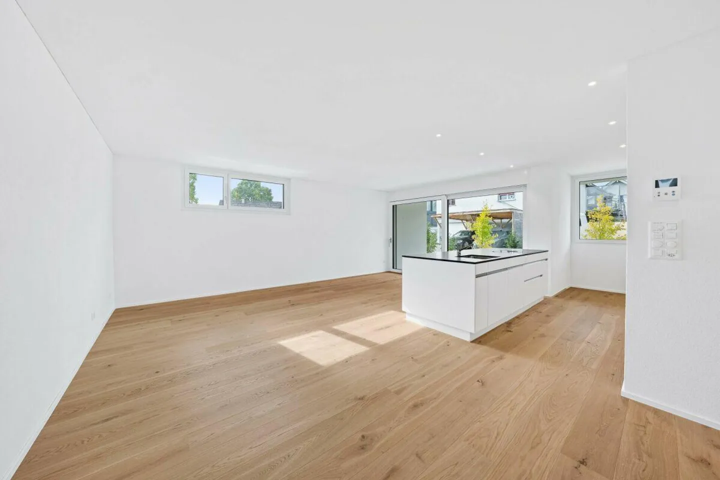 Arrive and feel at home - Stylish 4½-room ground floor apartment - Photo 2 of 14