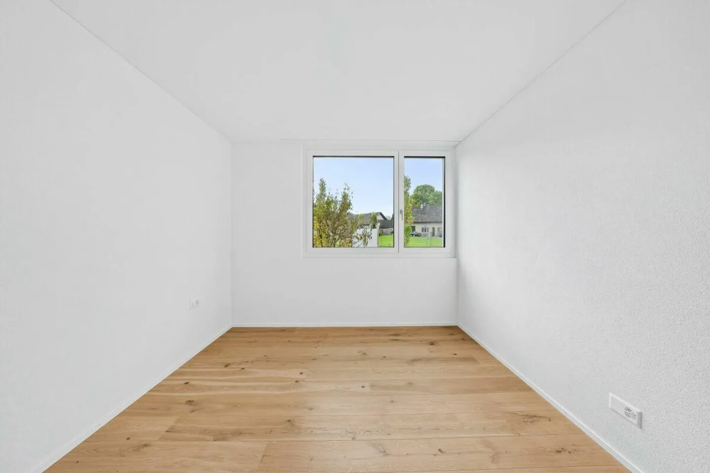 Arrive and feel at home - Stylish 4½-room ground floor apartment - Photo 7 of 14