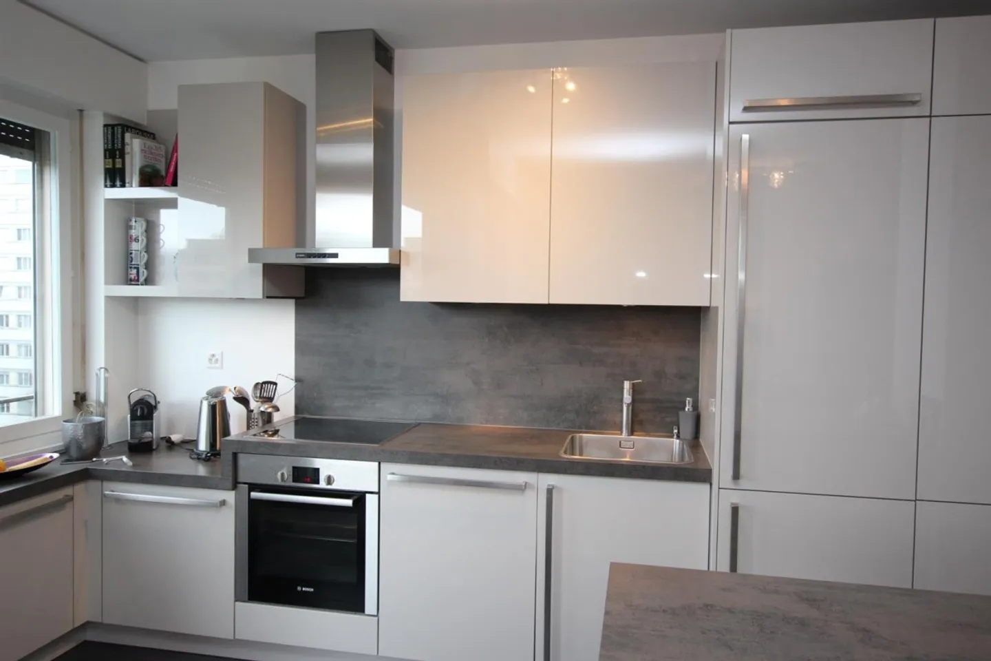 Appartement Meublé Spacieux - Photo 2 sur 6