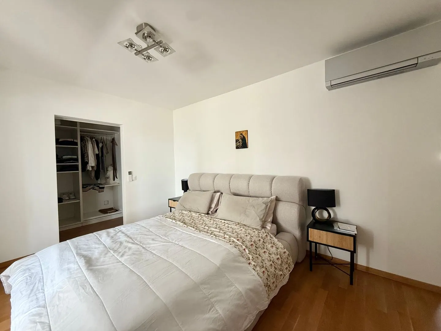 Penthouse moderno con rooftop - Foto 5 di 9
