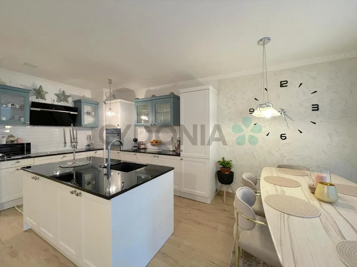 Magnifique appartement de 4,5 pièces à Meyrin rénové - Photo 3 sur 9