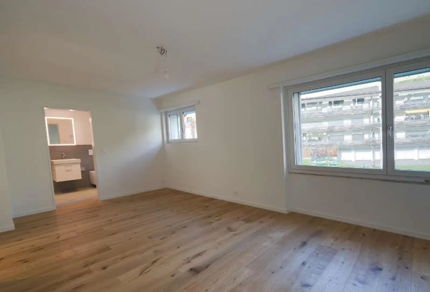 Appartamento moderno e nuovo con grande area esterna - Foto 8 di 23