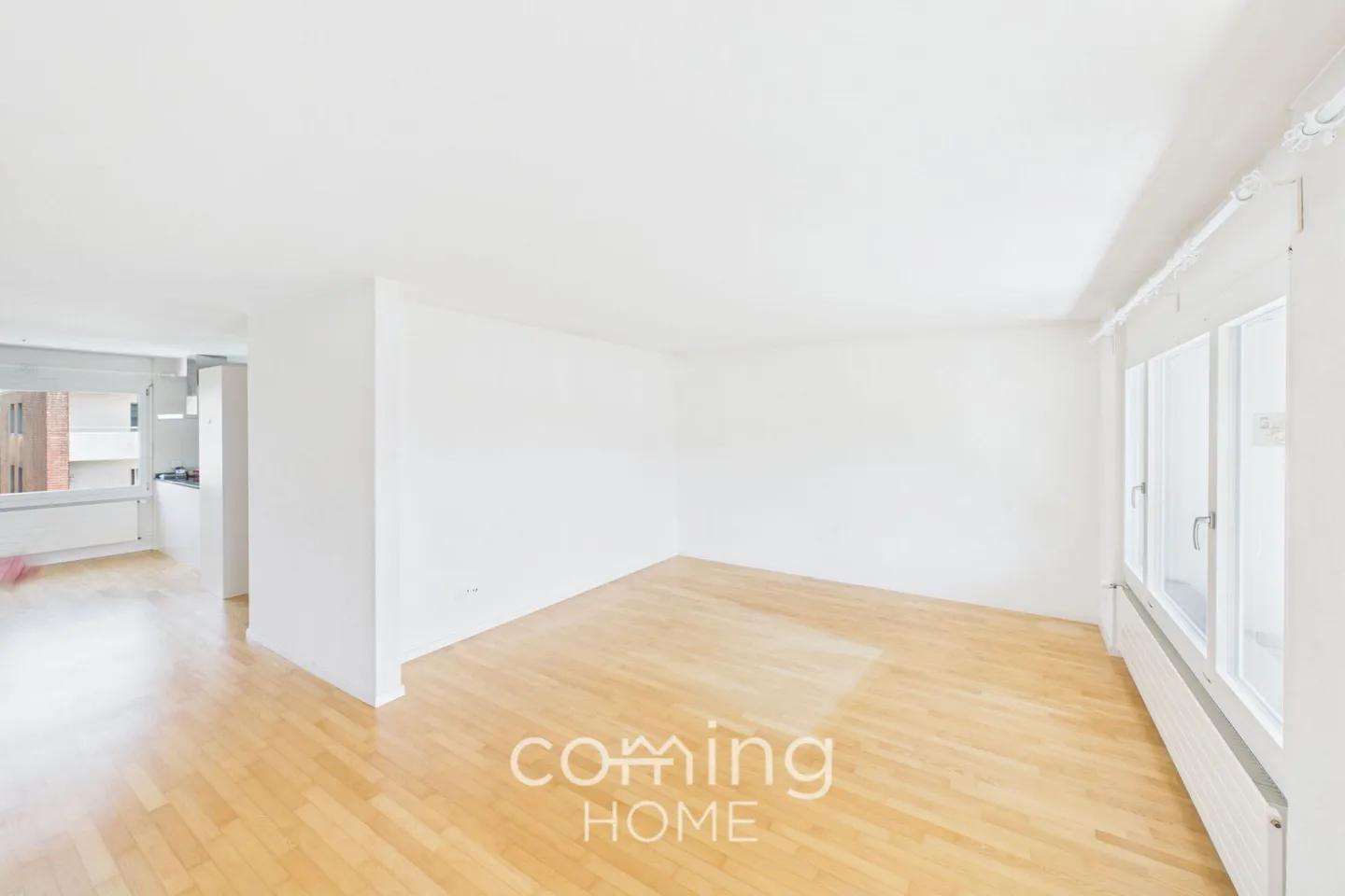 Appartement 4.5 pièces modernisé à Riedholz avec vue sur la montagne et balcon - Photo 6 sur 15