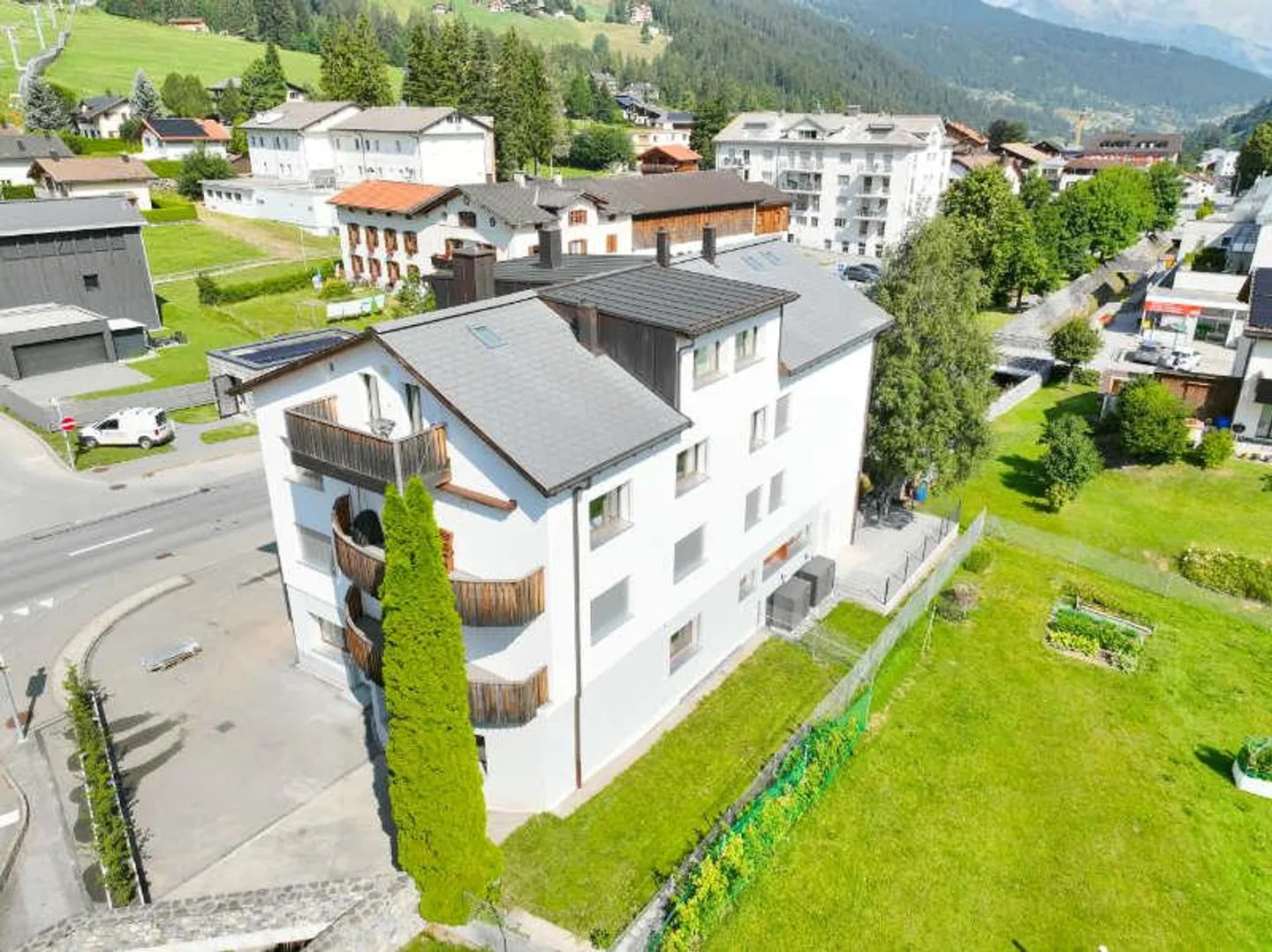 Appartamento moderno e nuovo con grande area esterna - Foto 15 di 23
