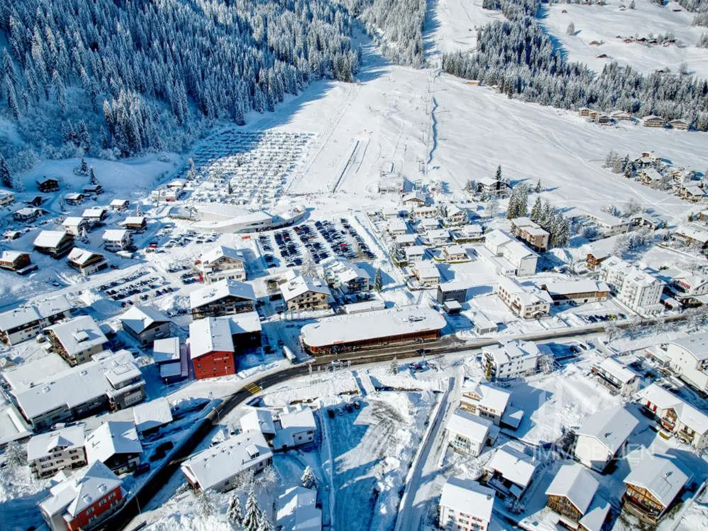 Appartamento moderno e nuovo con grande area esterna - Foto 22 di 23