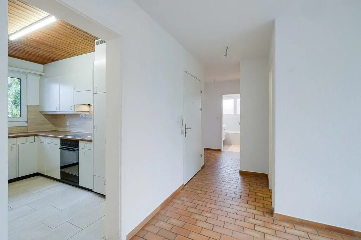 Wunderschönes Apartment mit Terrasse - Foto 5 von 9