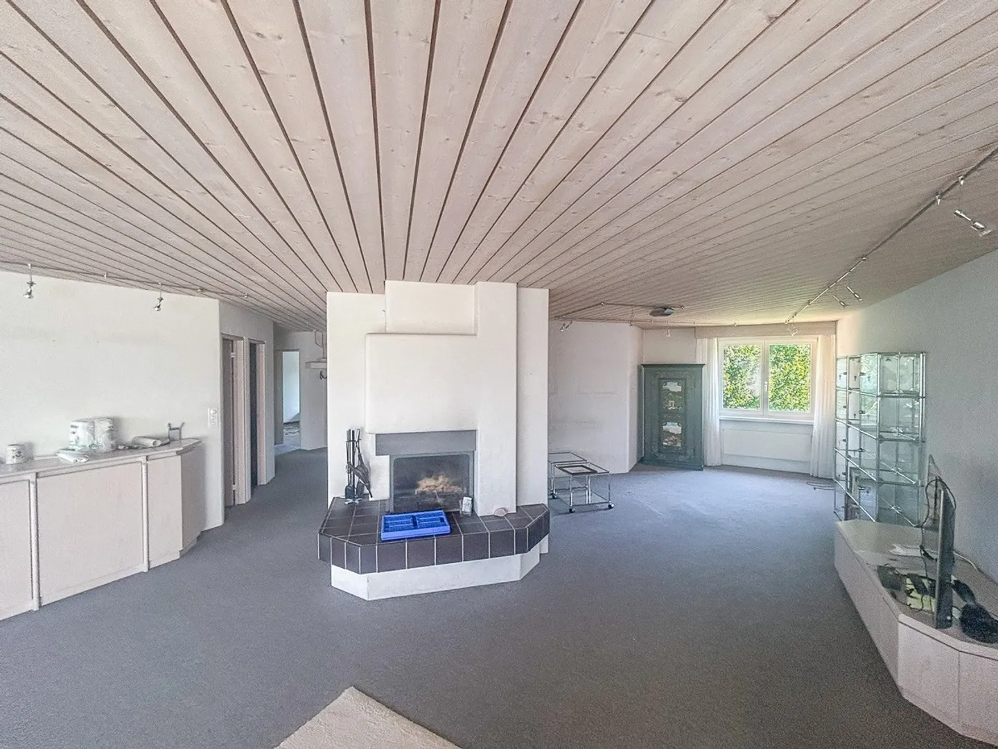 Spacious 3.5-room apartment on the 2nd floor - Photo 7 of 11