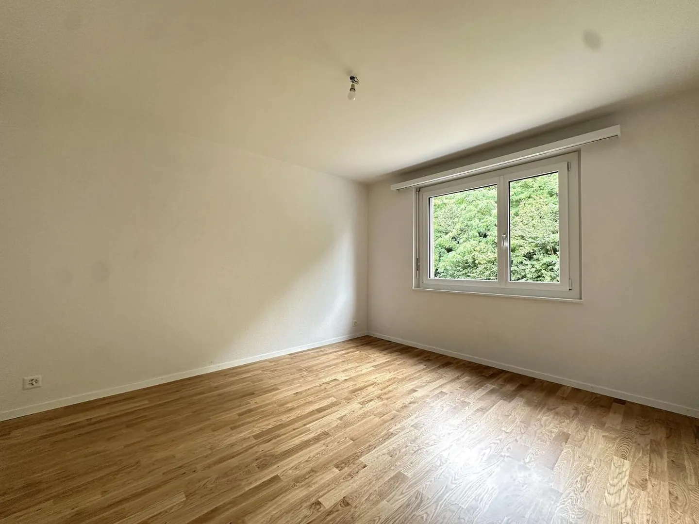 Sehr schöne 4,5-Zimmer-Wohnung komplett renoviert! - Foto 6 von 11