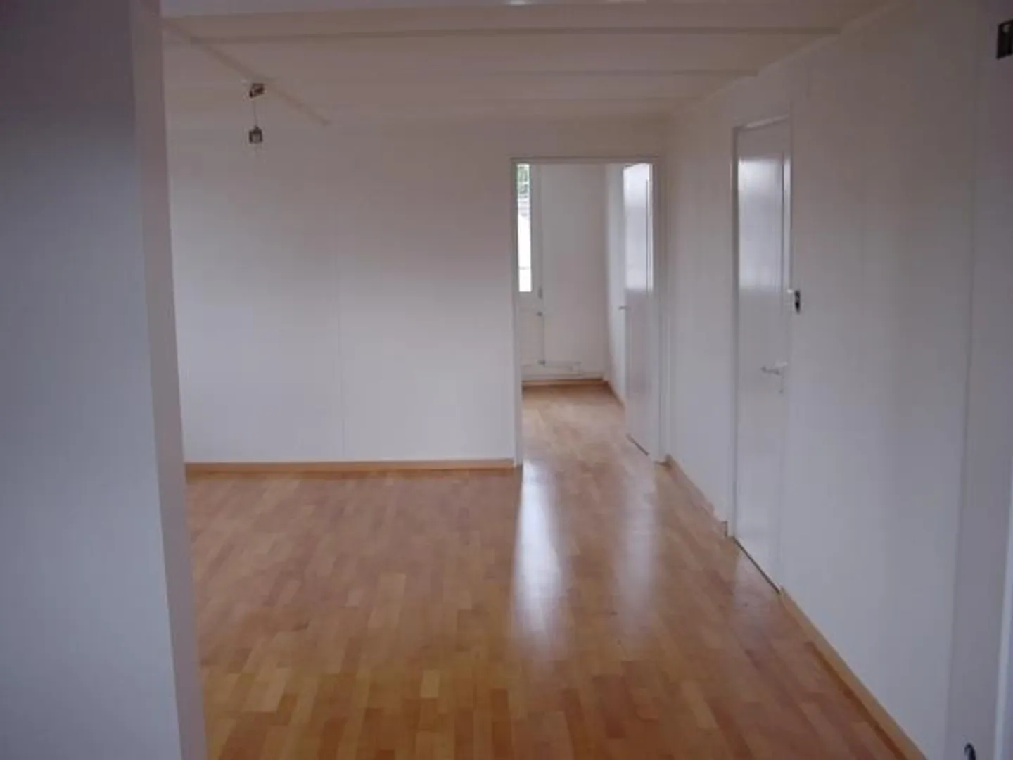 Central, cozy 3½ room attic apartment... - Photo 3 of 10