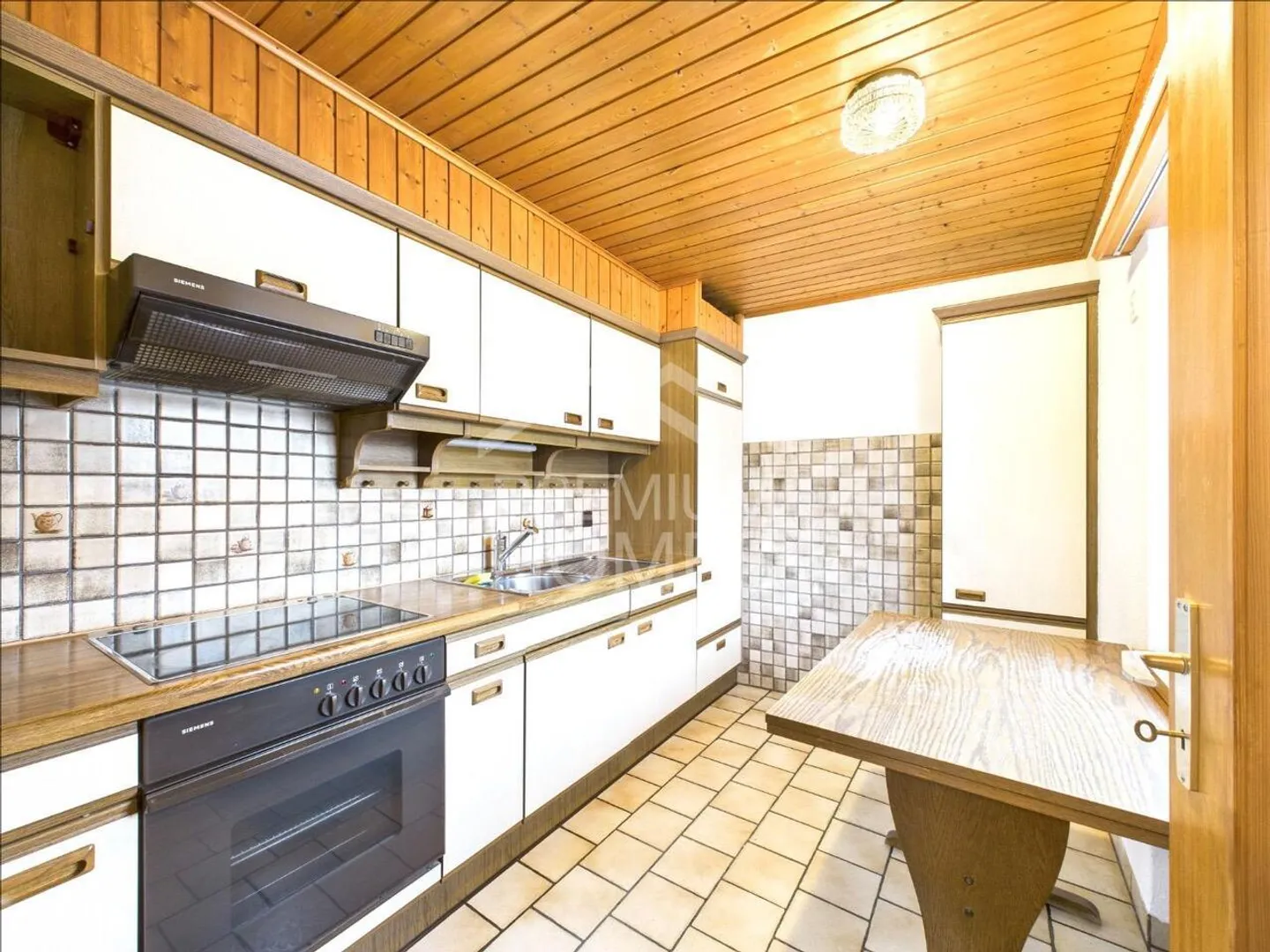 Point fort pour les investisseurs : Deux maisons - un achat ! - Photo 7 sur 12