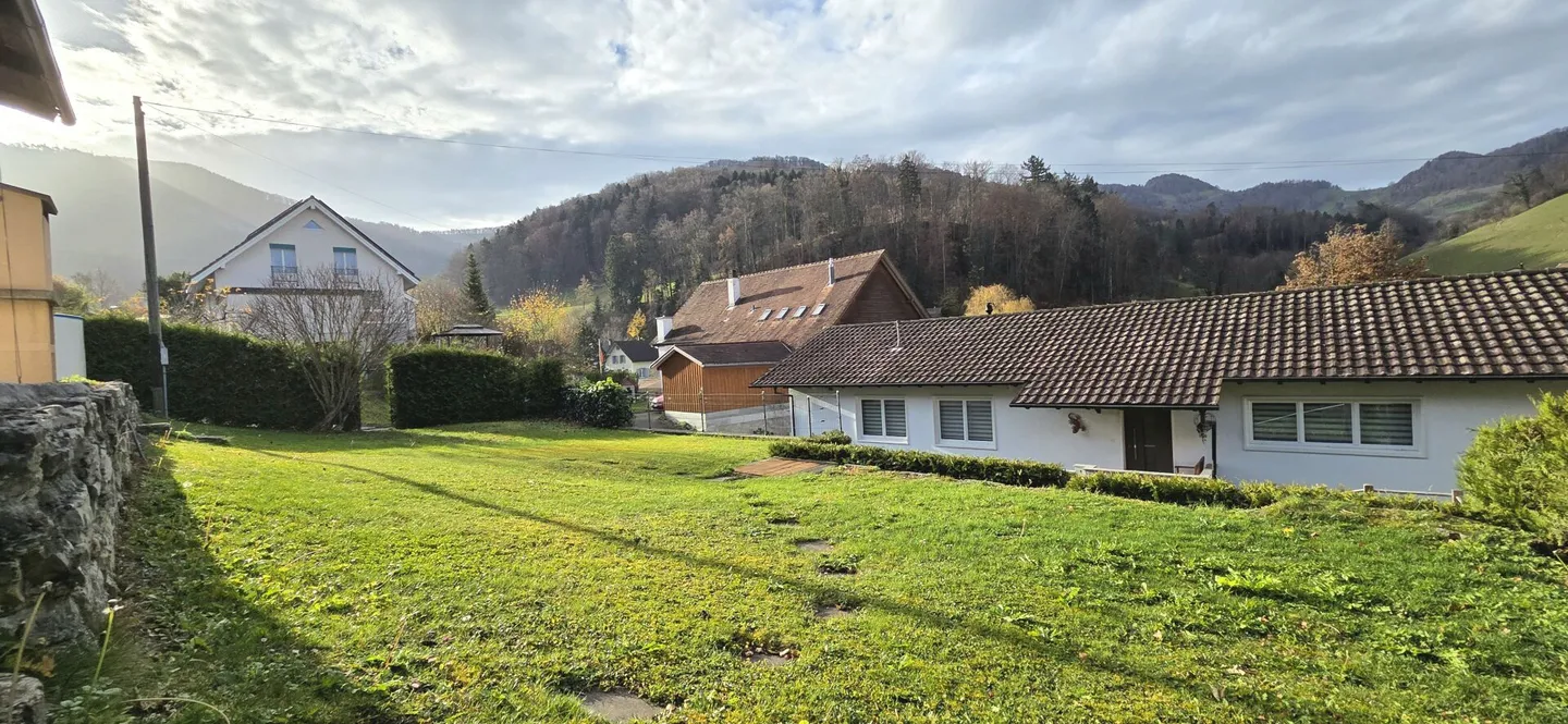 Casa al piano terra di 5,5 stanze con vista panoramica, garage per 3 auto e grande giardino - Foto 19 di 20