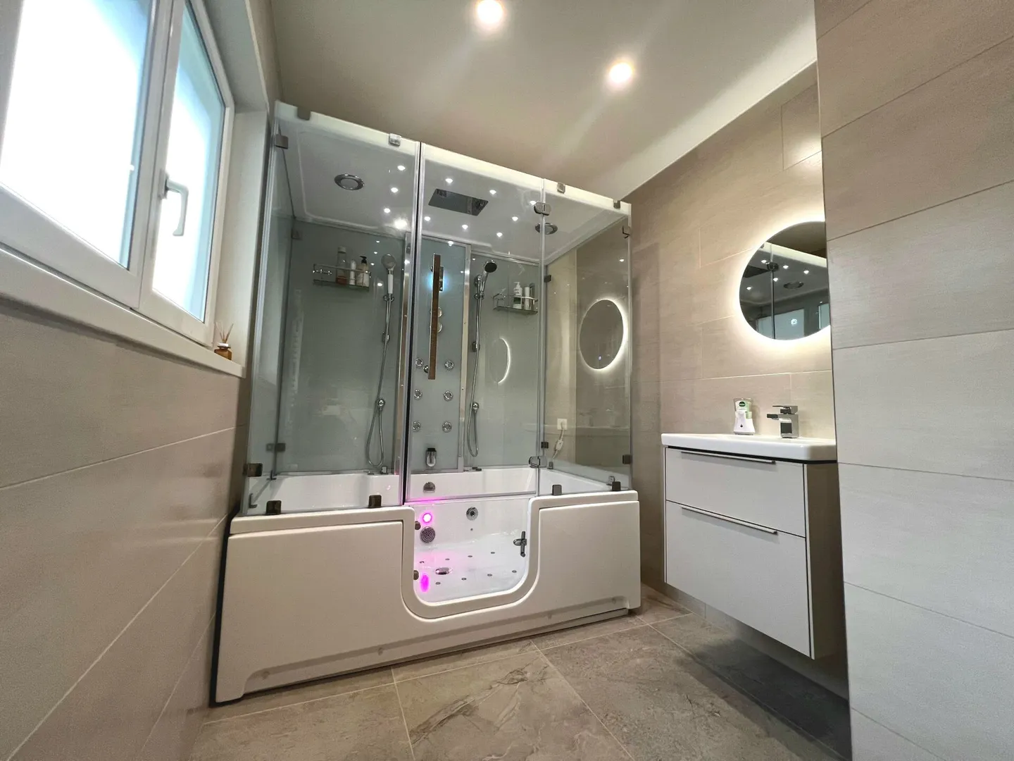 Casa al piano terra di 5,5 stanze con vista panoramica, garage per 3 auto e grande giardino - Foto 14 di 20