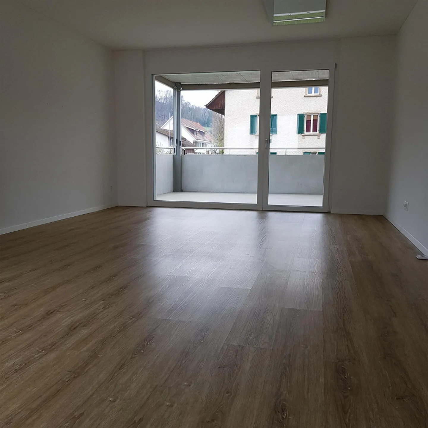 Moderne 3.5 Zimmerwohnung in Eiken - Foto 4 von 12