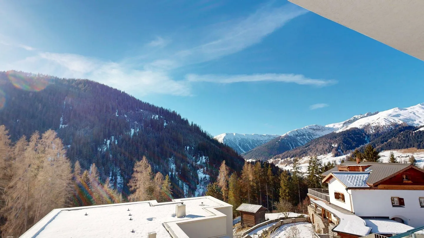 4.5-Room Single-Family House in Sun-Kissed Clavadel - Photo 25 of 28