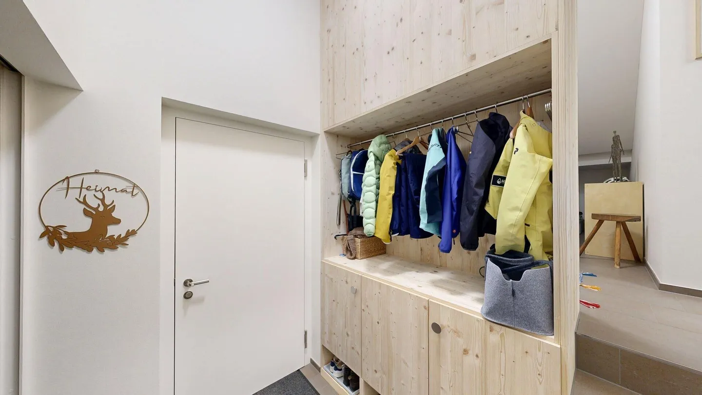 4.5-Room Single-Family House in Sun-Kissed Clavadel - Photo 27 of 28