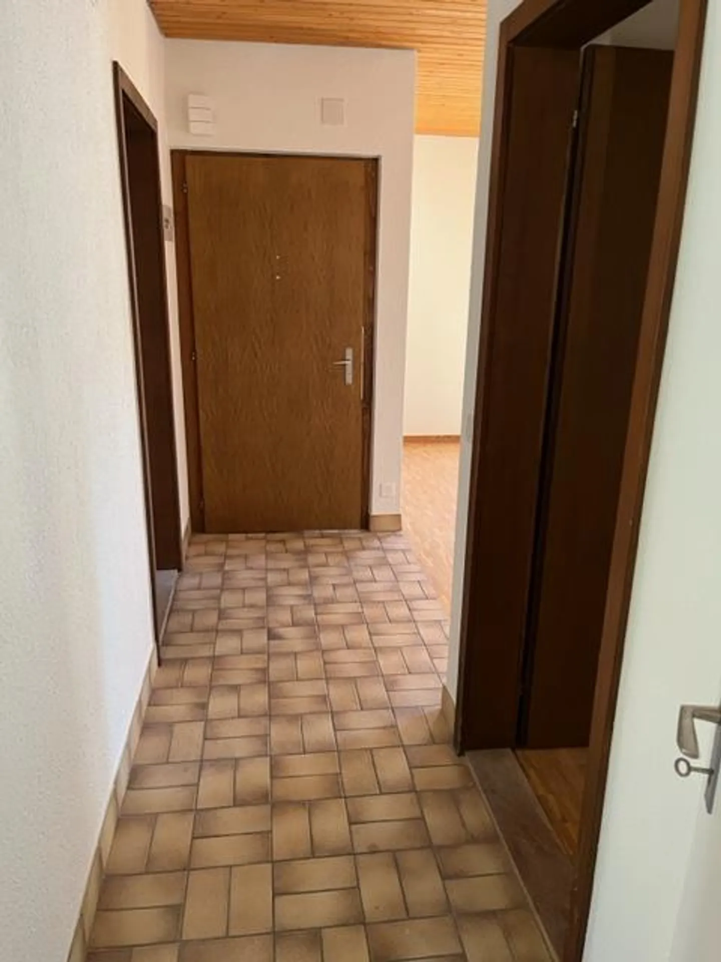 Appartement 3 pièces confortable dans une petite maison multifamiliale - Photo 7 sur 7