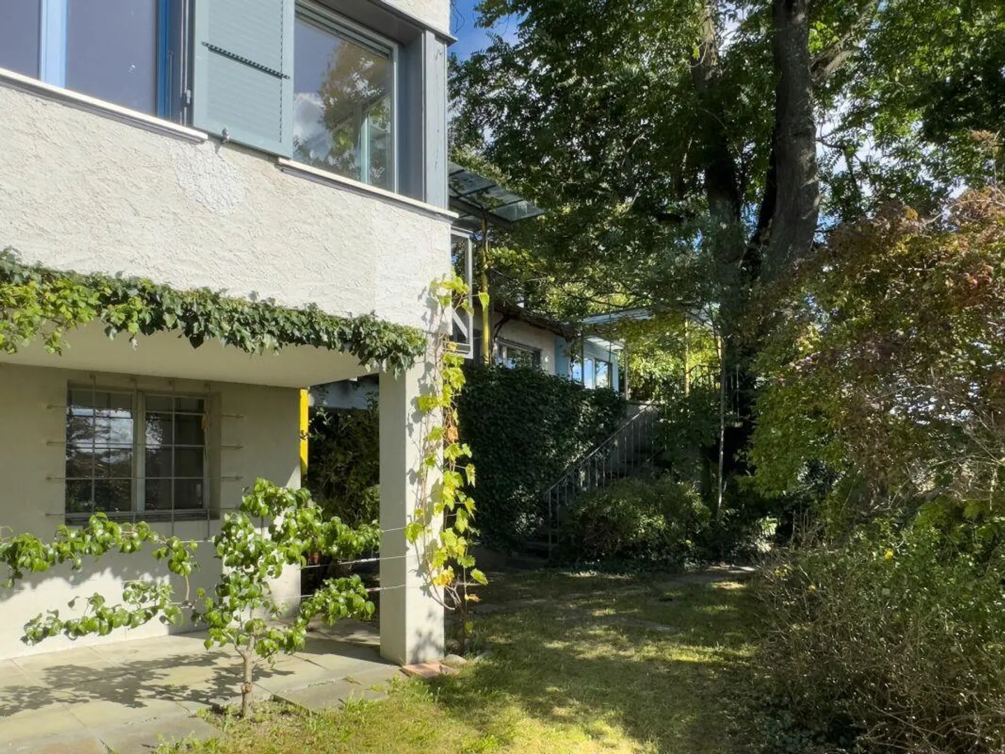Maison individuelle de 8,5 pièces avec appartement séparé dans un emplacement magnifique à Worb - Photo 11 sur 29